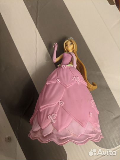 Кукла winx флора