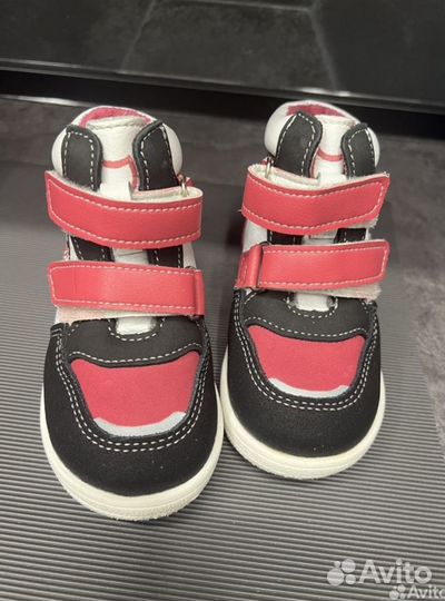 Ботиночки Котофей демисезонные 20р на доставке