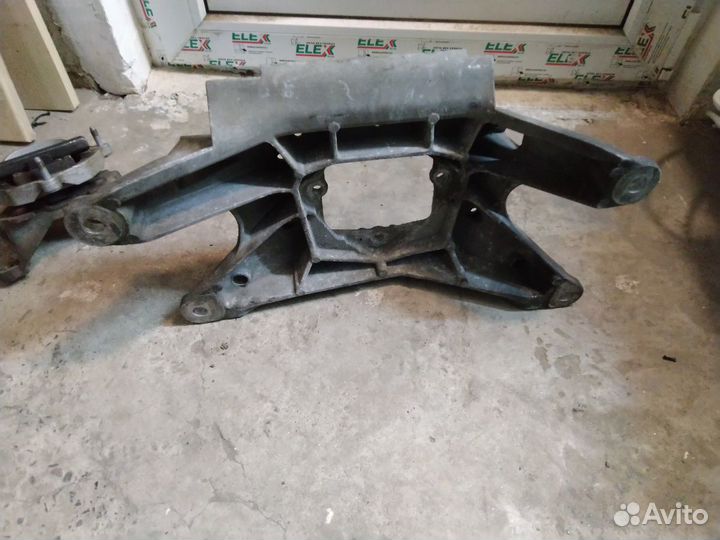 Кронштейн АКПП audi a4 b8, a5