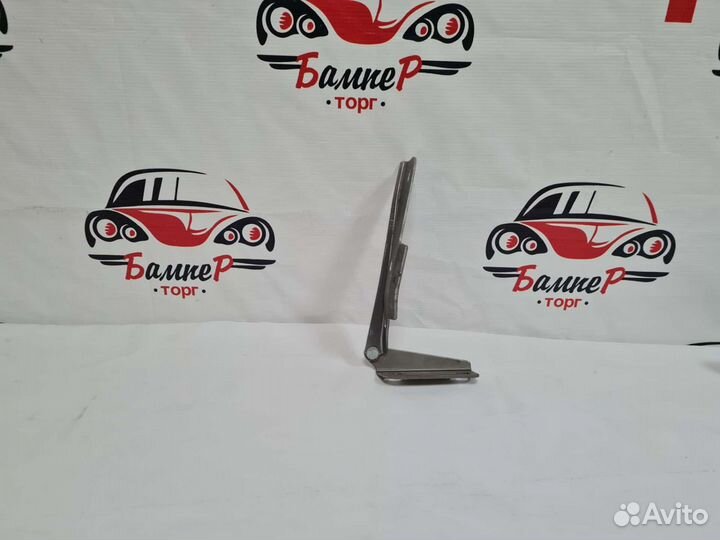 Петля капота ваз 1118 правая