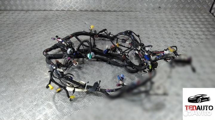 Проводка салона, Tesla Model X 2019