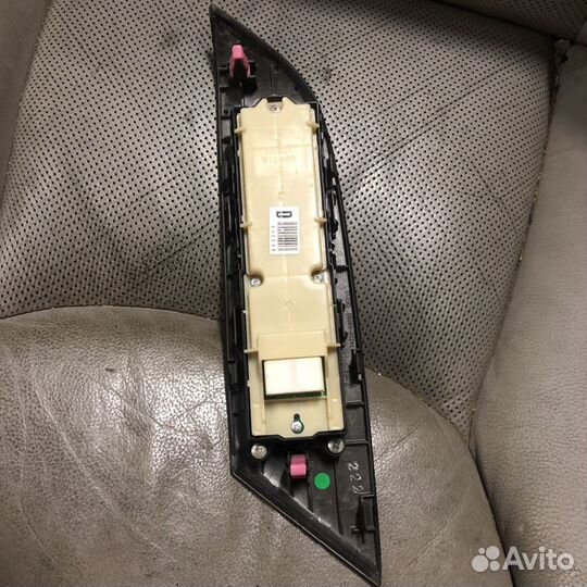 Lexus rx 350 блок управления стеклоподъемниками
