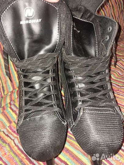 Коньки, сумка, чехлы