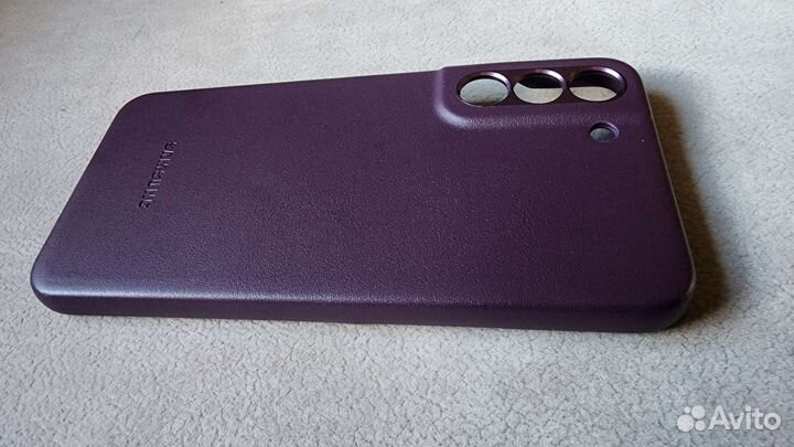 Мобильный телефон