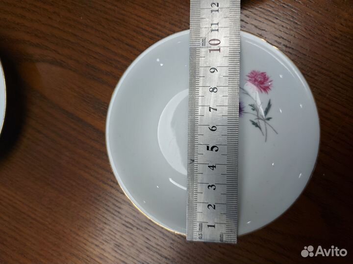 Розетки от сервиза гдр