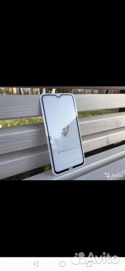 Защитное 3 d стекло на Люмию 650 новое