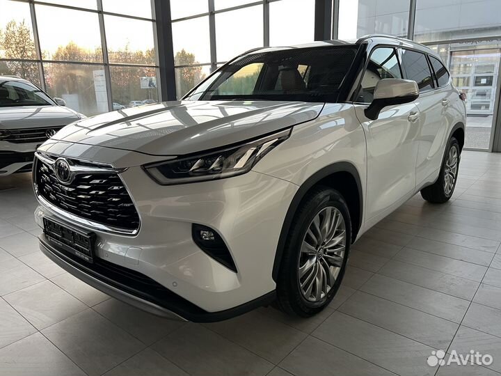 Toyota Highlander 2.0 AT, 2023
