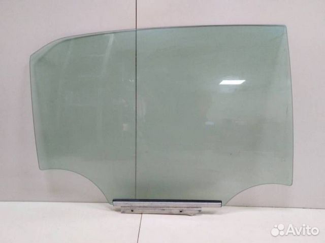 Стекло двери задней правой Toyota Corolla E150 200