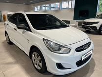 Hyundai Solaris 1.6 AT, 2013, 107 500 км, с пробегом, цена 1 070 000 руб.