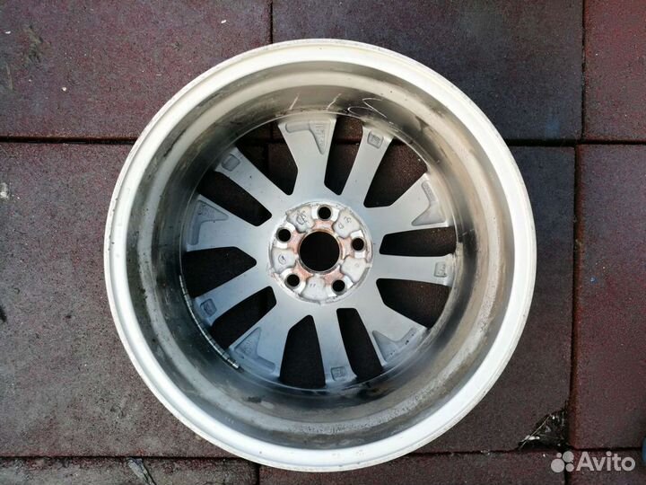 Диск R 18 Lexus. 1 штука