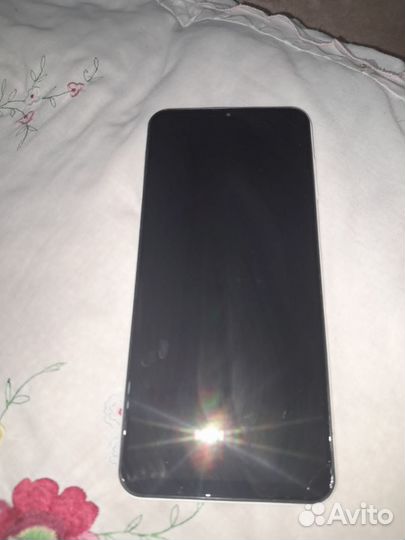 Samsung Galaxy A13, 4/32 ГБ