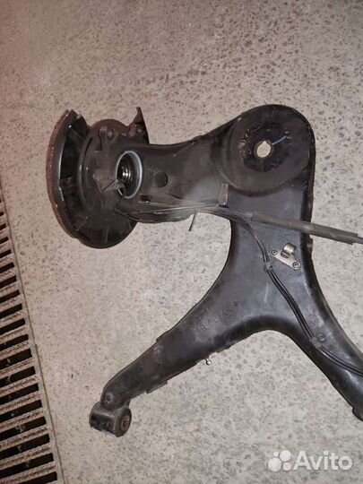 Задний рычаг на мерседес вито виано 639