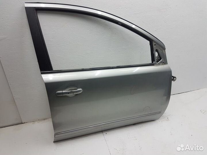 Дверь передняя правая Nissan Note