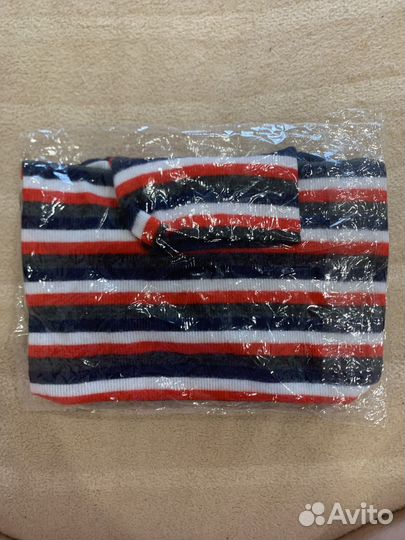 Водолазка для девочки 104 новая