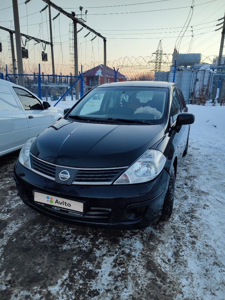 Nissan Tiida: фото владельца