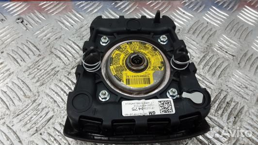 Подушка безопасности водителя opel meriva B (3UK19