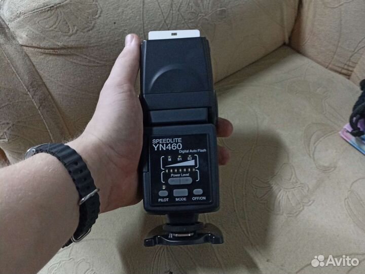 Фотовспышка yongnuo