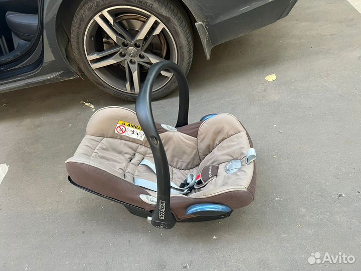 Автолюлька maxi cosi cabriofix и база 2WayFix