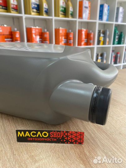 Масло моторное VAG LongLife IV FE 0W-20 - 5 л