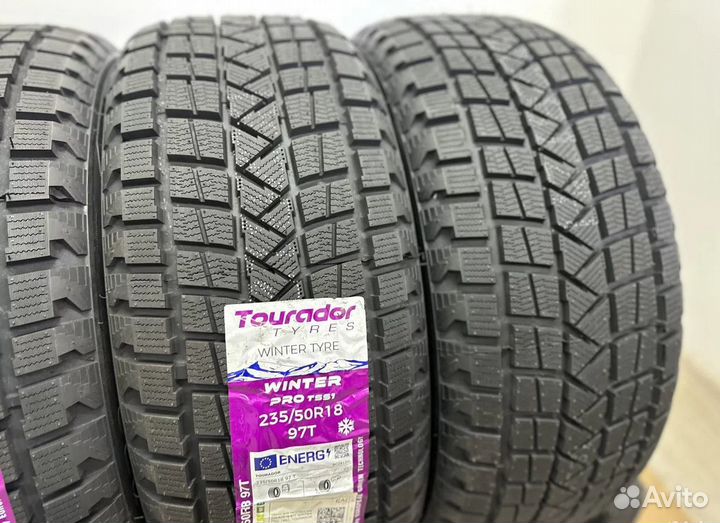 Tourador Winter Pro TSS1 235/50 R18 29T