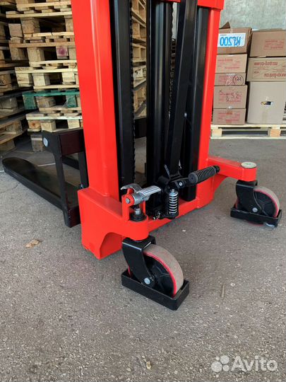 Штабелёр гидравлический