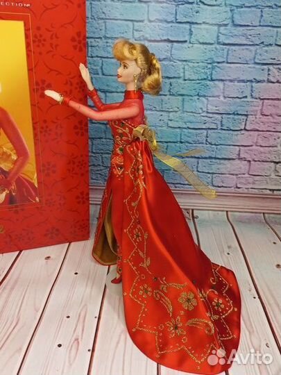 Barbie Holiday gift porcelain