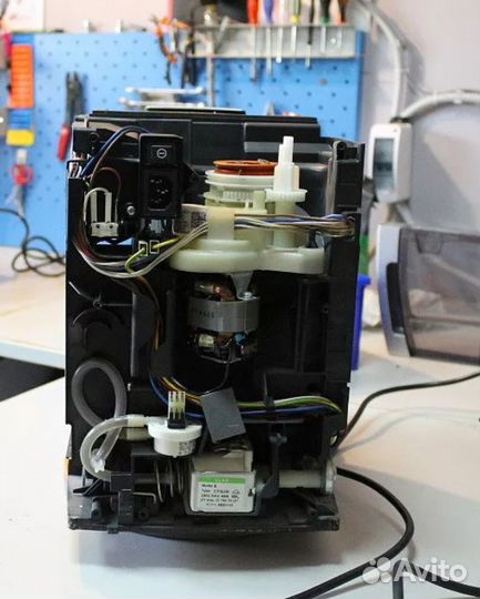 Ремонт стиральных машин и кофемашин