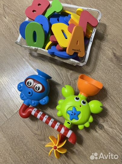 Игрушки для ванной на присосках