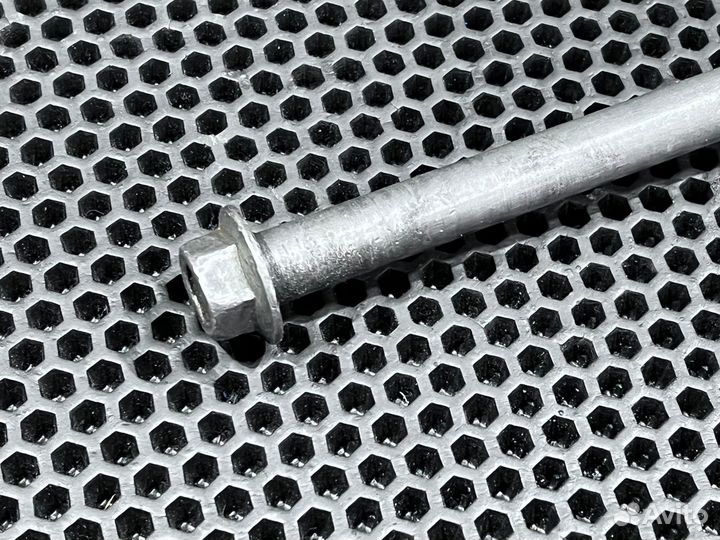 Передняя ось Yamaha YZ 80 1993-2001