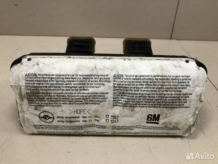 Подушка безопасности пассажирская в торпедо Opel A