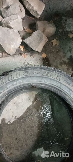 Bridgestone Blizzak DM-V3 235/60 R18 107