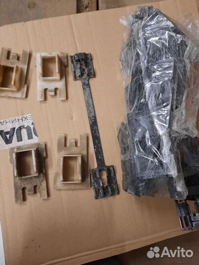 Крепление облицовки порога нива шевроле(бертоне)