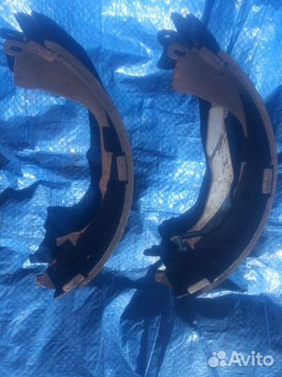 Задние колодки Volkswagen Amarok