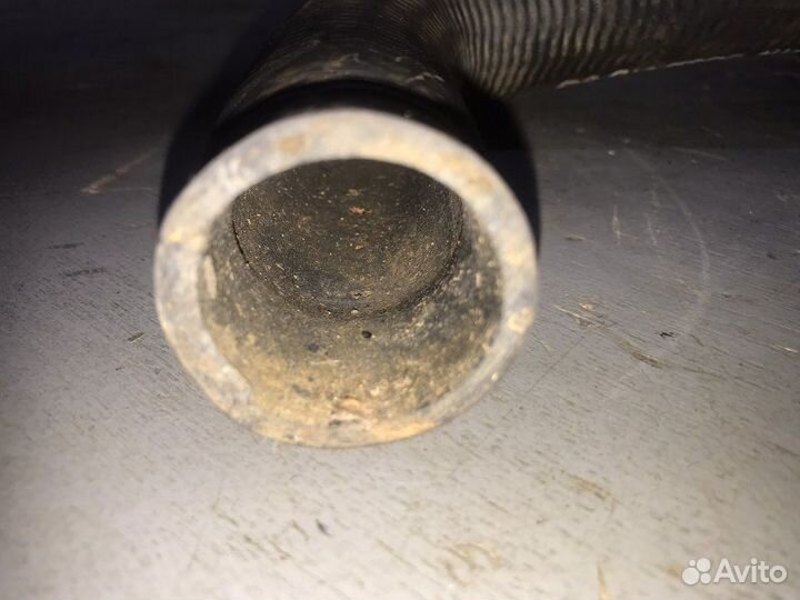 Патрубок радиатора Ford Fusion универсал 1.6 fyja