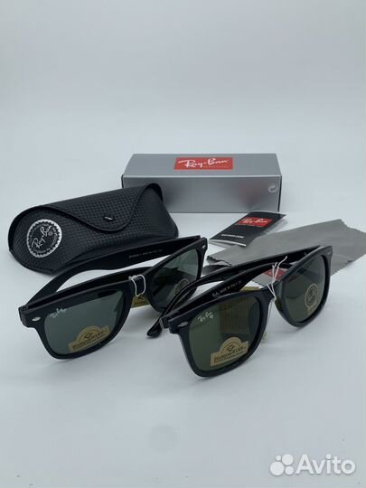 Солнцезащитные очки Ray-Ban Wayfarer