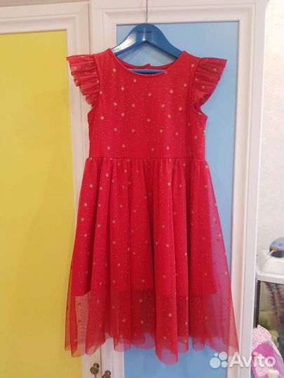 Платье праздничное