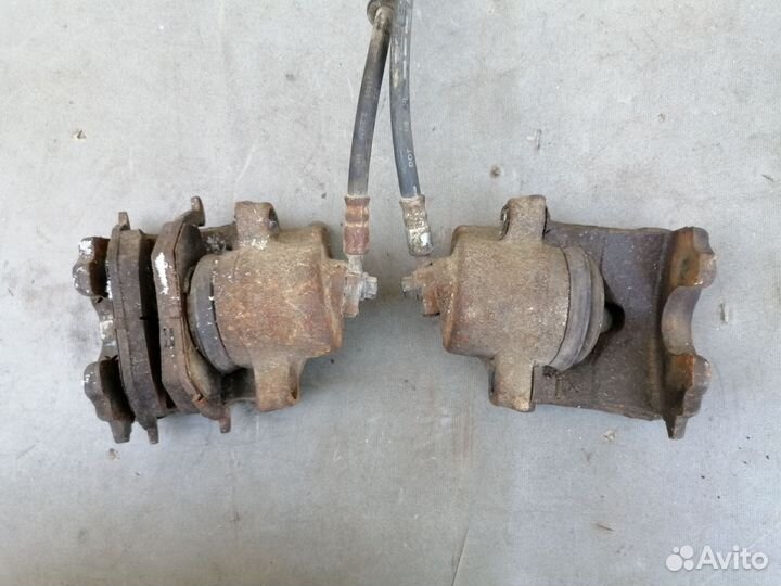 Суппорт тормозной передний для VW Golf IV/Bora