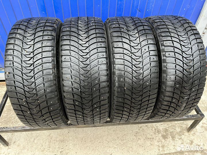 Michelin X-Ice North 3 225/55 R17