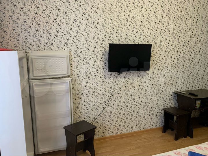 Комната 18 м² в > 9-к., 2/2 эт.