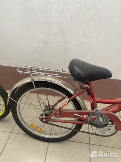 Велосипед десна