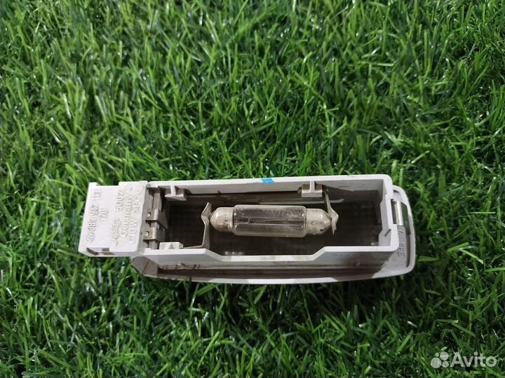 Плафон салонный Volkswagen Passat (B5) V