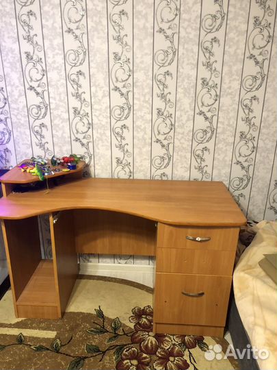 Компьютерный стол бу