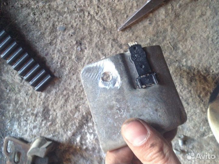 Ремонт кронштейна BMW X6 2007-2012