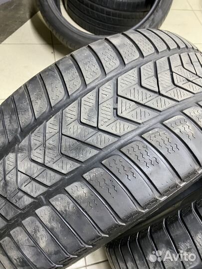 Pirelli Winter Sottozero 275/35 R21 103W