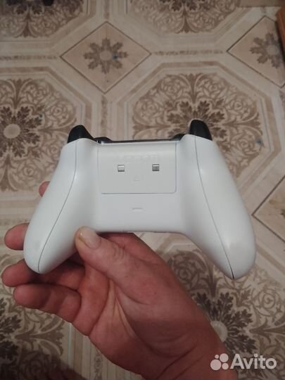 Геймпад xbox one s
