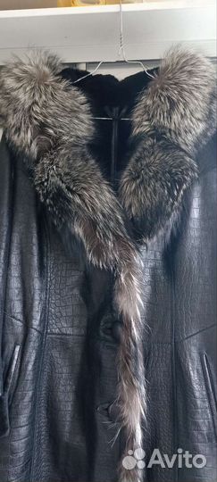 Дубленка натуральная женская р. 52-54