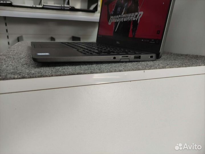 Премиальный Dell Latitude i5-8365U 256gb SSD 8Gb