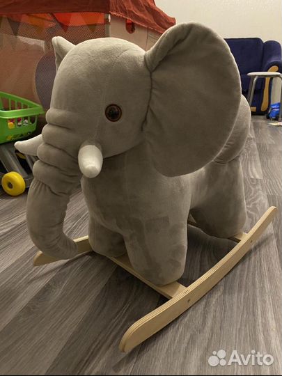 Детская качалка слоник
