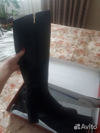 Зимние женские сапоги 39