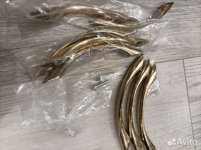 Дверные ручки на шкафы 96мм. 18 шт